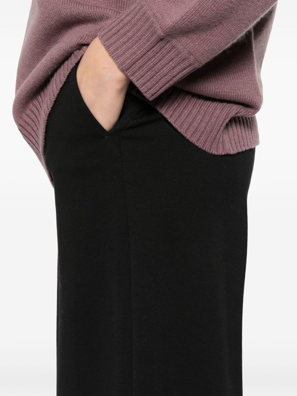 ss25---max mara pre---11781051600012_4_p.jpg