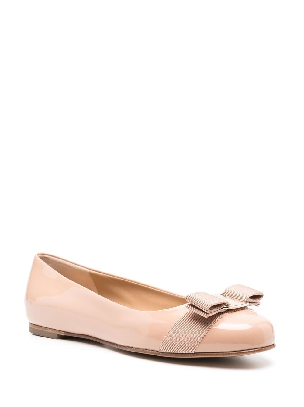 ss25---ferragamo pre---01a181753657787_2_p.jpg
