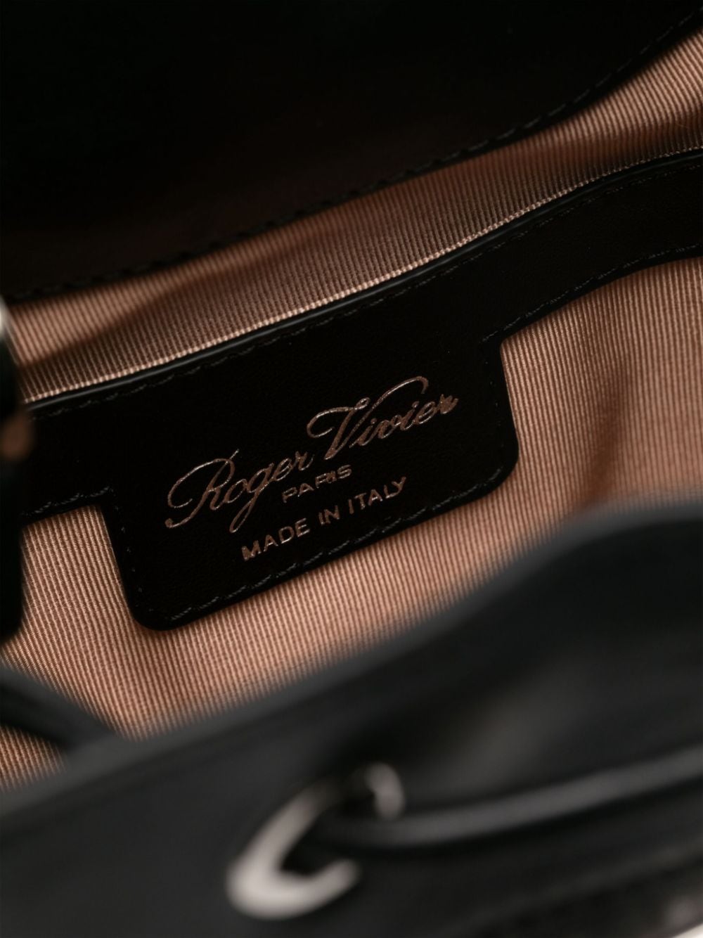 ss25---roger vivier pre---rbwanme0100xmab999_2_p.jpg