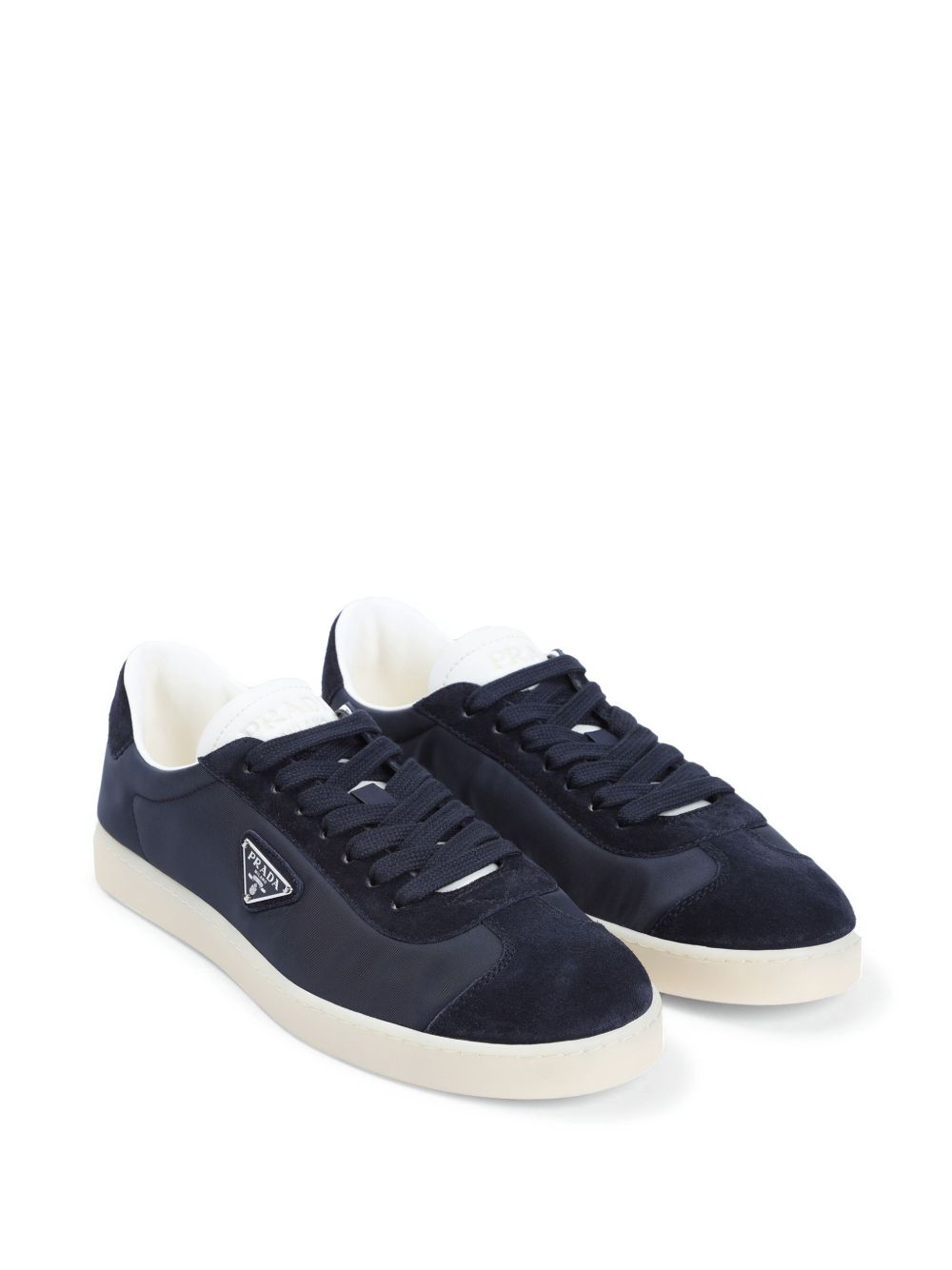 ss25---prada main---2ee394d7cf0008_3_p.jpg