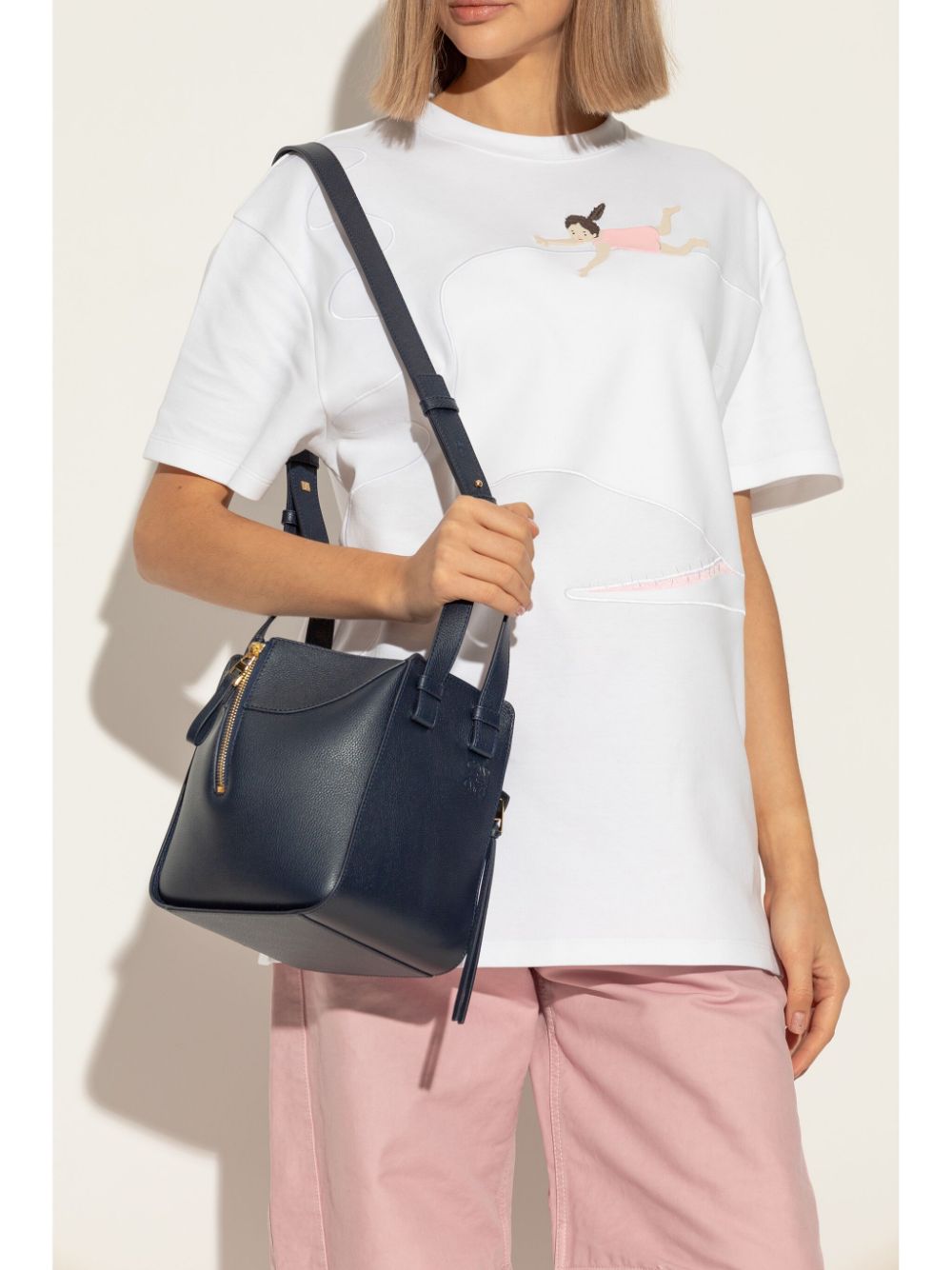ss25---loewe pre---a538h13x235544_1_p.JPEG