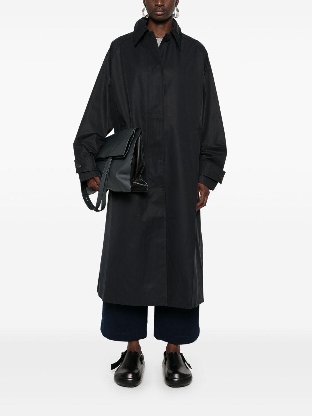 ss25---studio nicholson pre---holinsnw1620darknavy_3_p.jpg