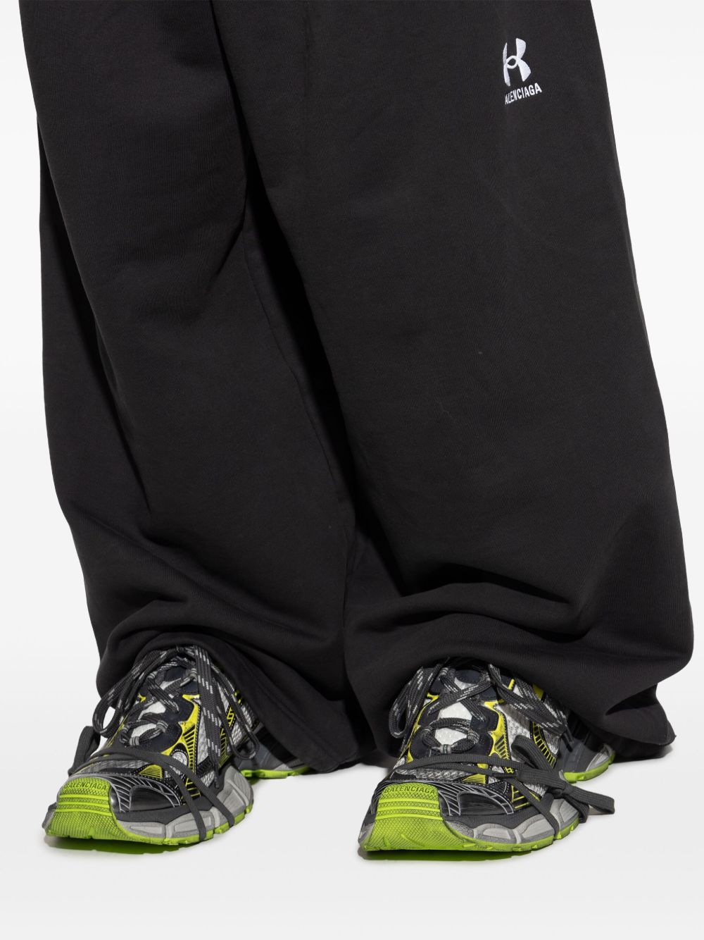 ss25---balenciaga pre---734734w3xl59237_1_p.jpg