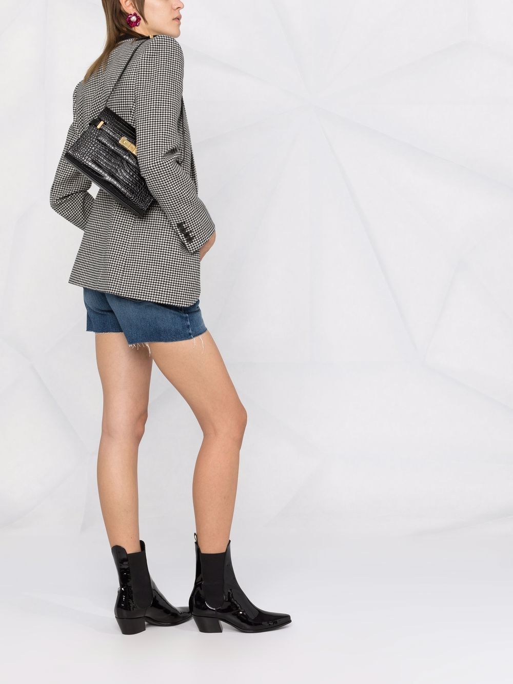 ss25---saint laurent pre---675626dnd0w1000_3_p.jpg