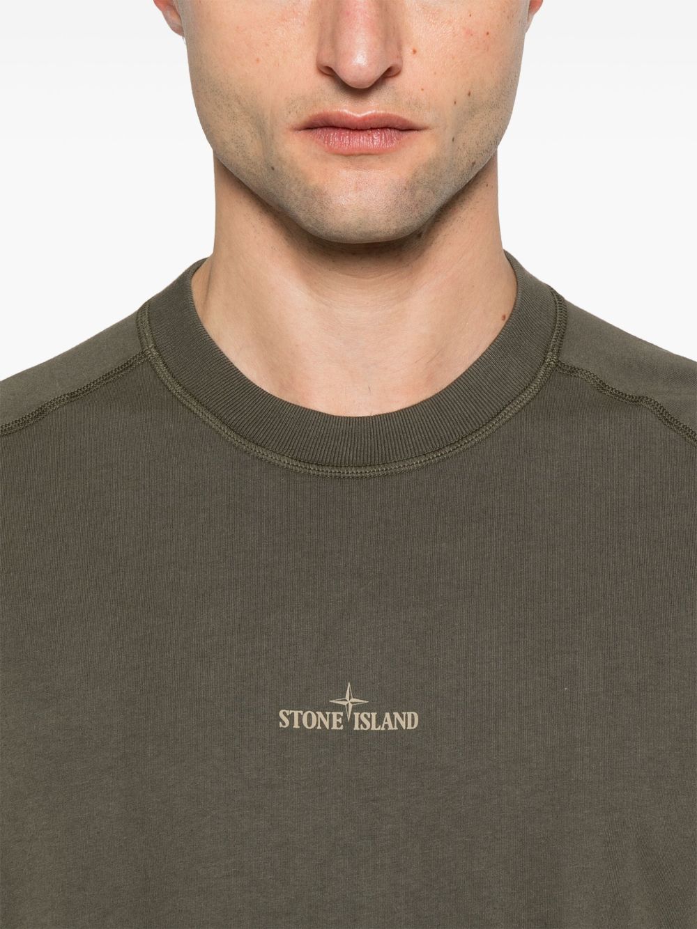 ss25---stone island---k1s152100020s0080v0054_2_p.jpg