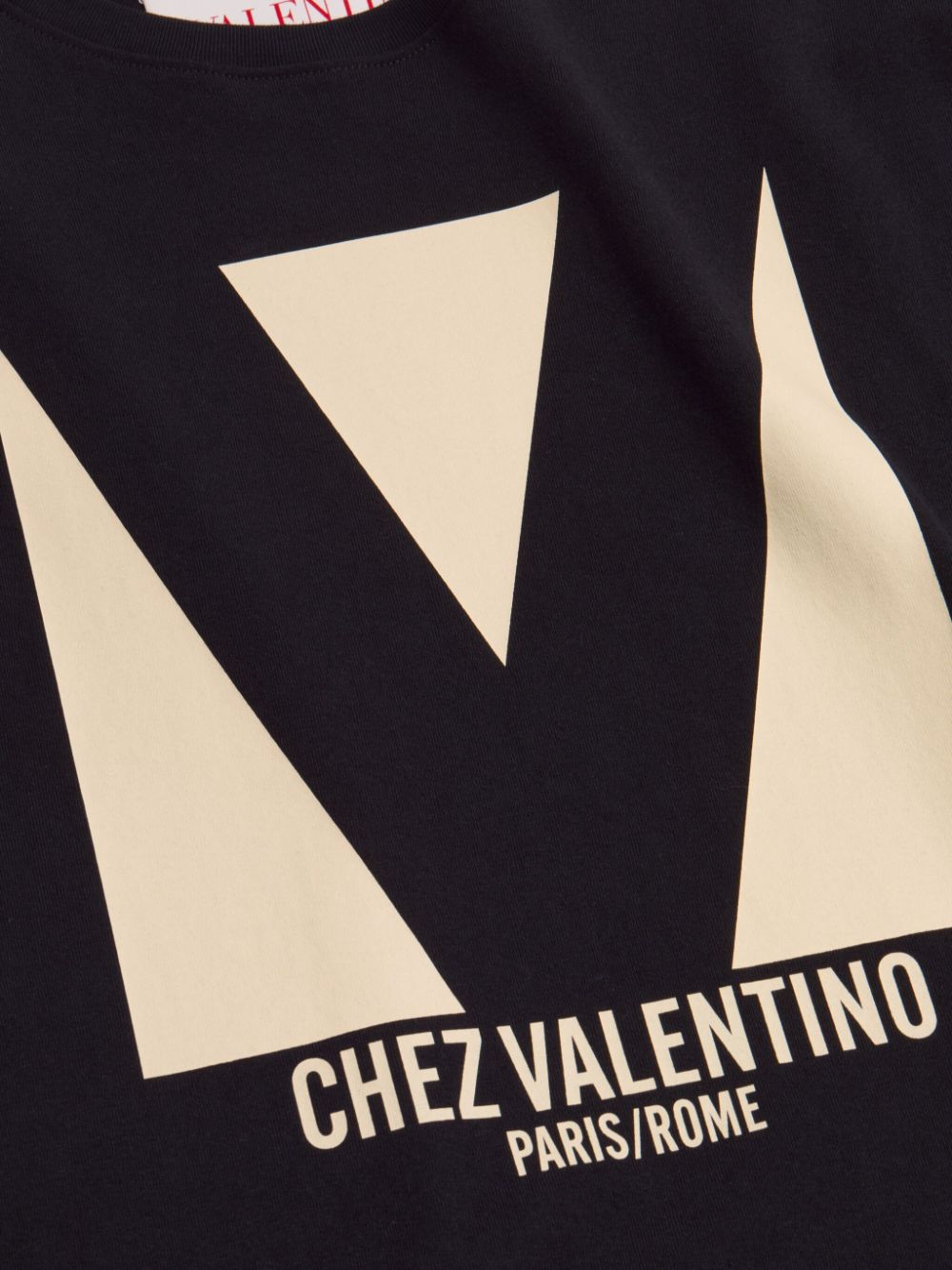 ss25---valentino pre---vmg16paq90no_6_p.JPEG