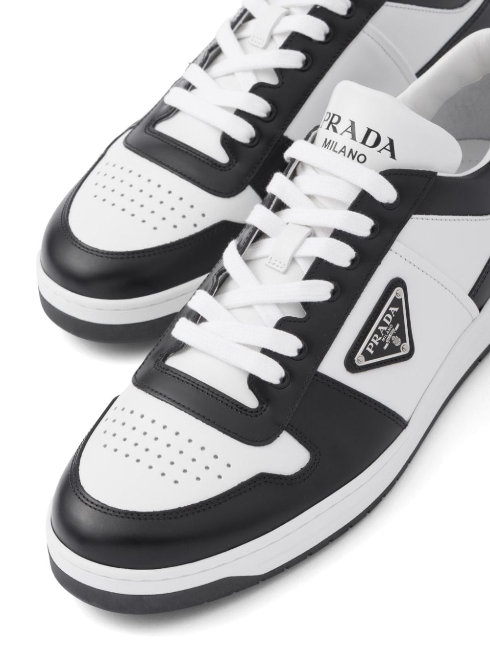 ss25---prada pre---2ee3643lkgf0t8f_1_p.JPEG
