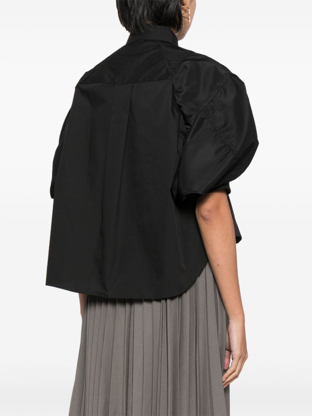 ss25---sacai pre---scw-227001_2_p.jpg