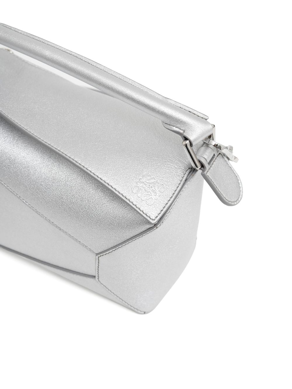 ss25---loewe pre---a510p60x961160_1_p.jpg