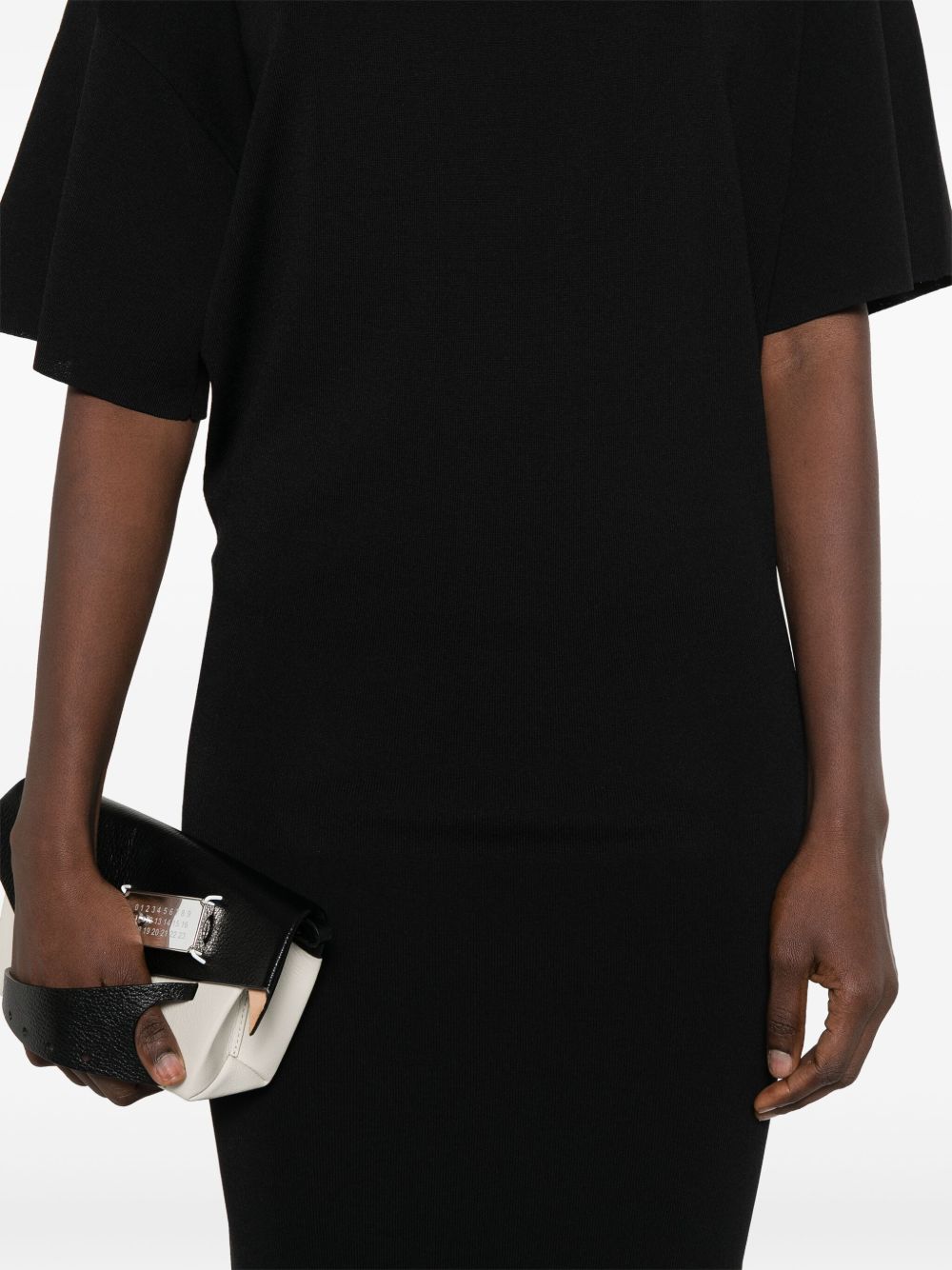 ss25---herskind pre---5449183001_4_p.jpg
