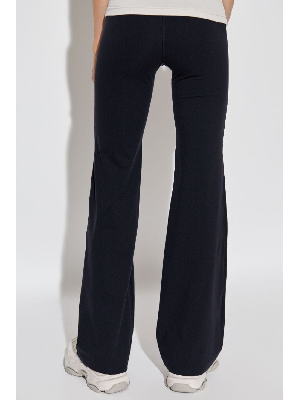 ss25---balenciaga pre---7932934e2b91081_2_p.jpg