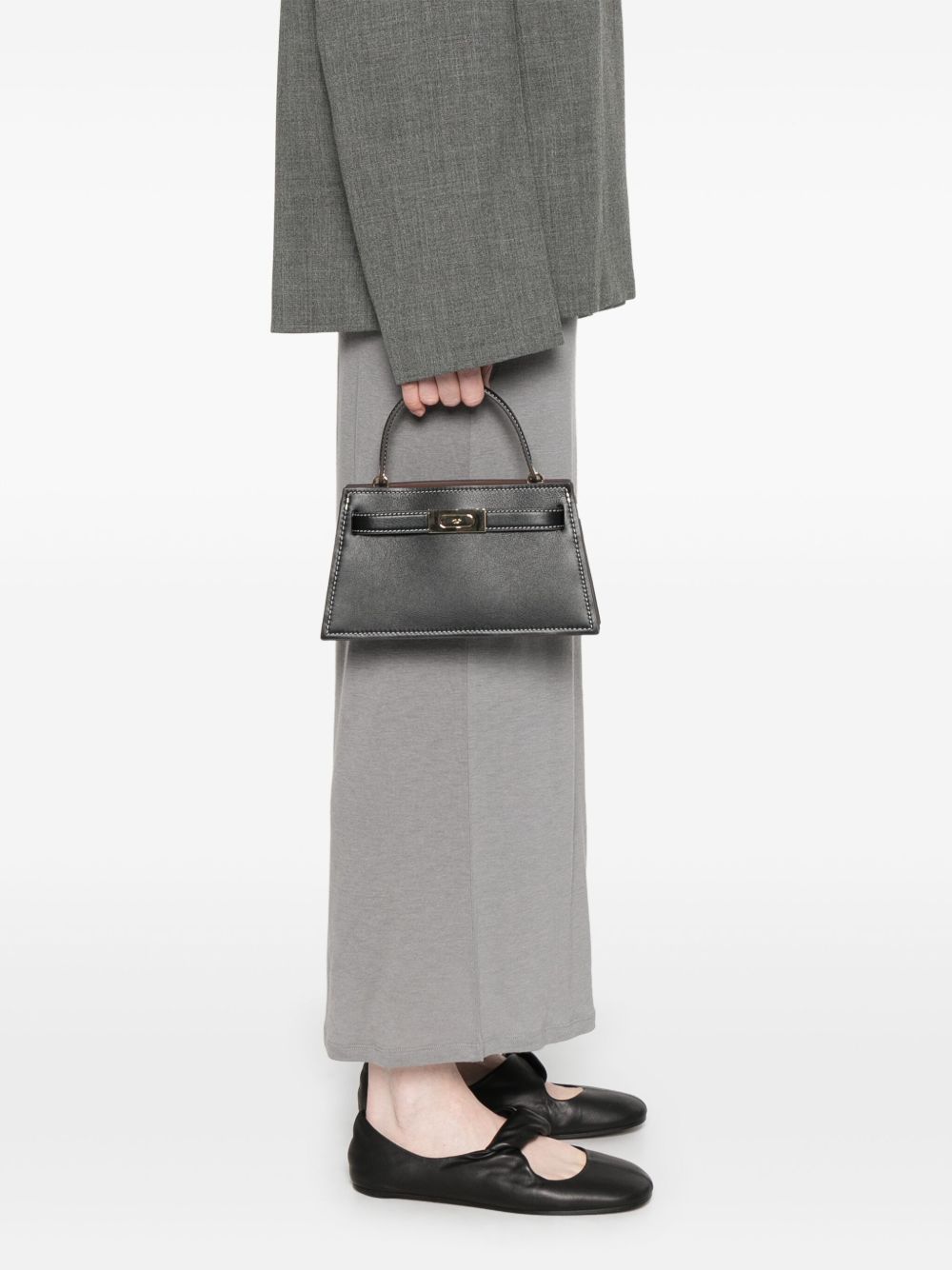 ss25---tory burch main---168954001_4_p.jpg