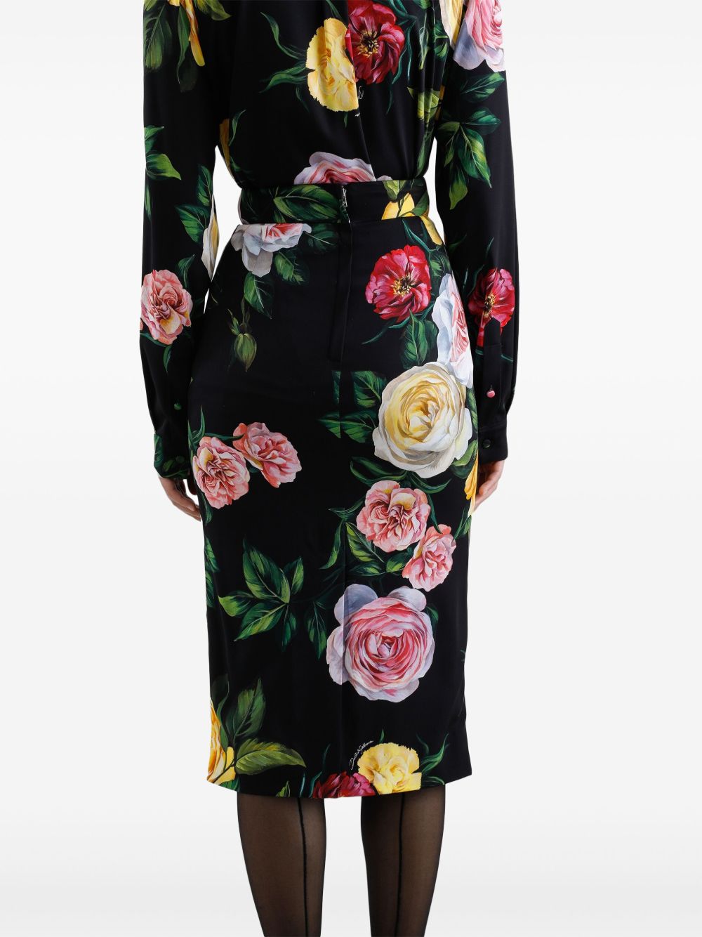 ss25---dolce () gabbana pre---f4b6utfsa7bhn5iy_1_p.jpg