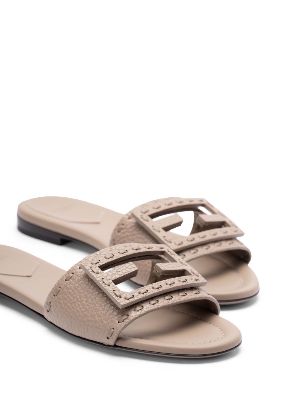ss25---fendi pre---8r8136aqy2f1mxm_4_p.JPEG