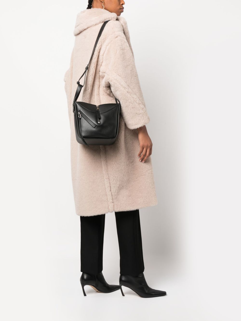 ss25---loewe pre---a538h13x101100_1_p.jpg