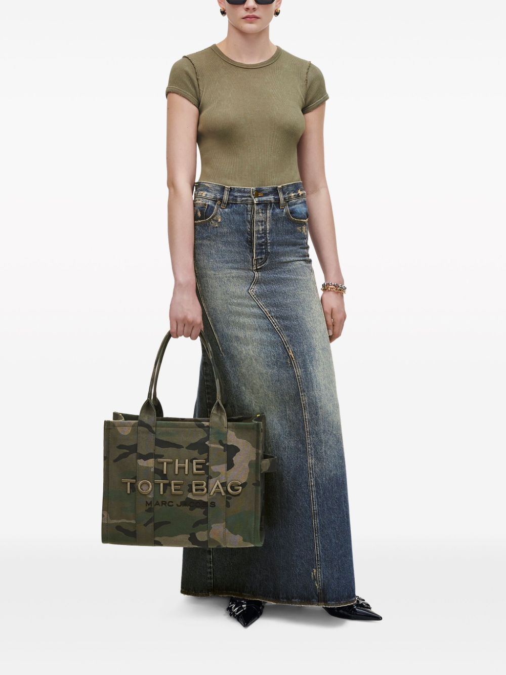 ss25---marc jacobs main---2s4htt080h03304_6_p.jpg