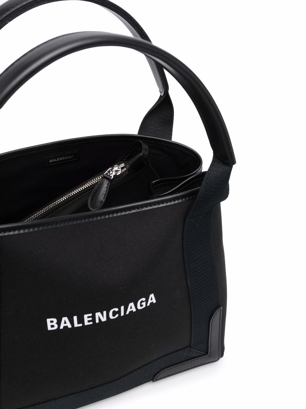 ss25---balenciaga pre---3399332hh3n1000_3_p.jpg