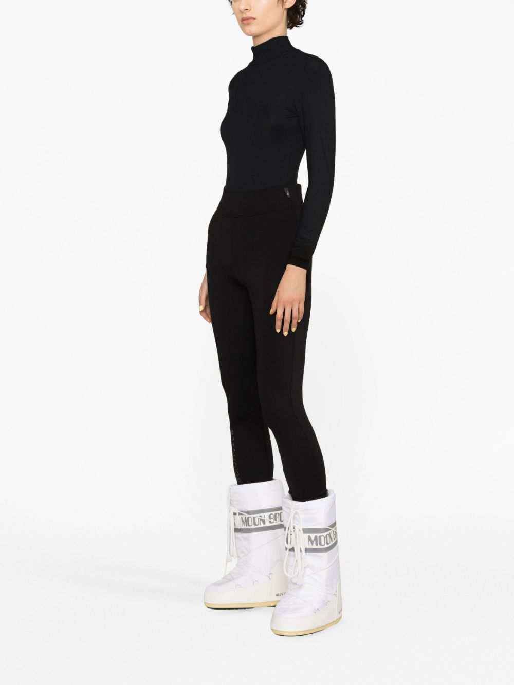 ss25---moncler grenoble---k10988h00006829h7999_2_p.jpg