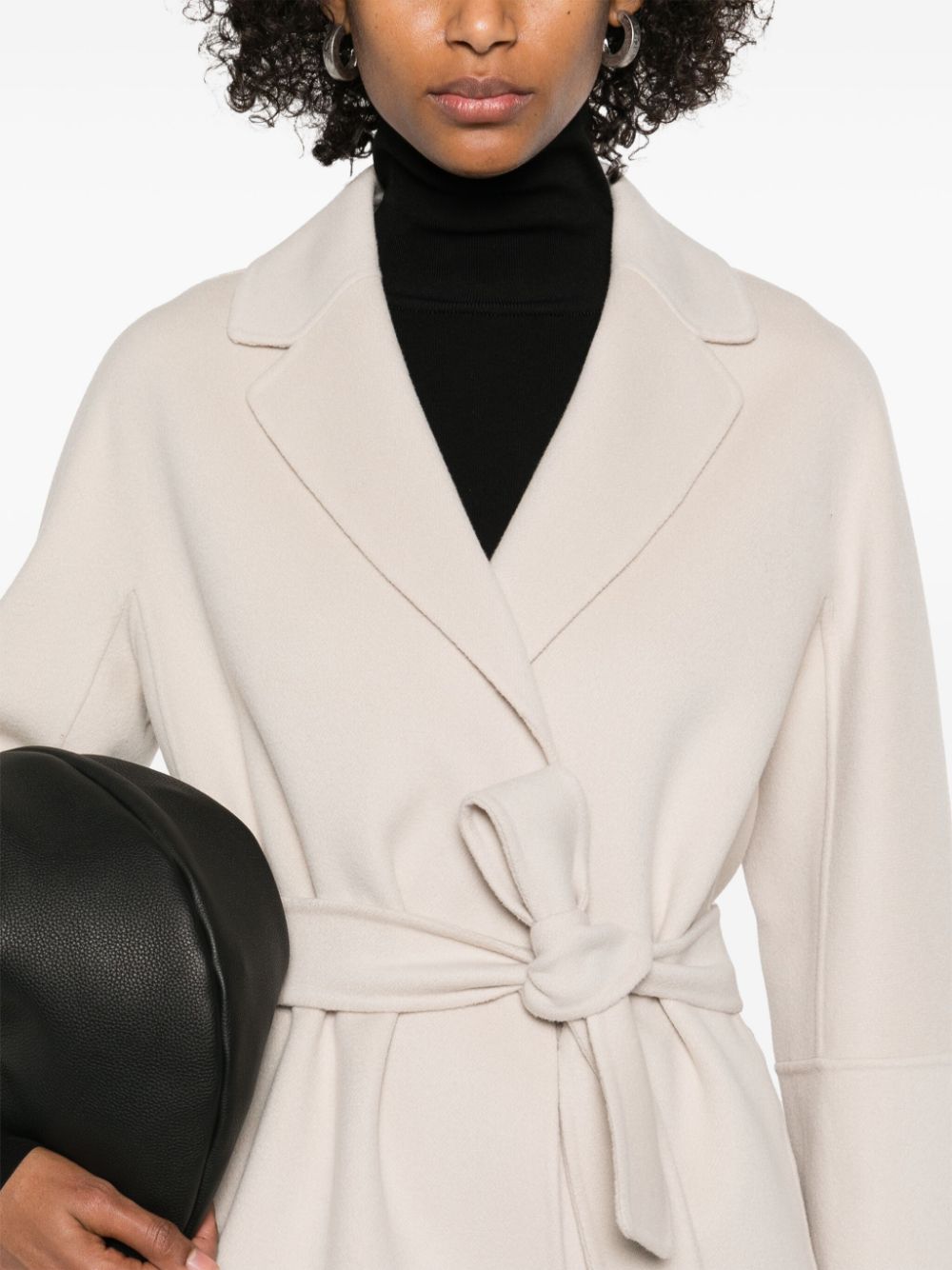 ss25---max mara s pre---19011101600055_2_p.jpg