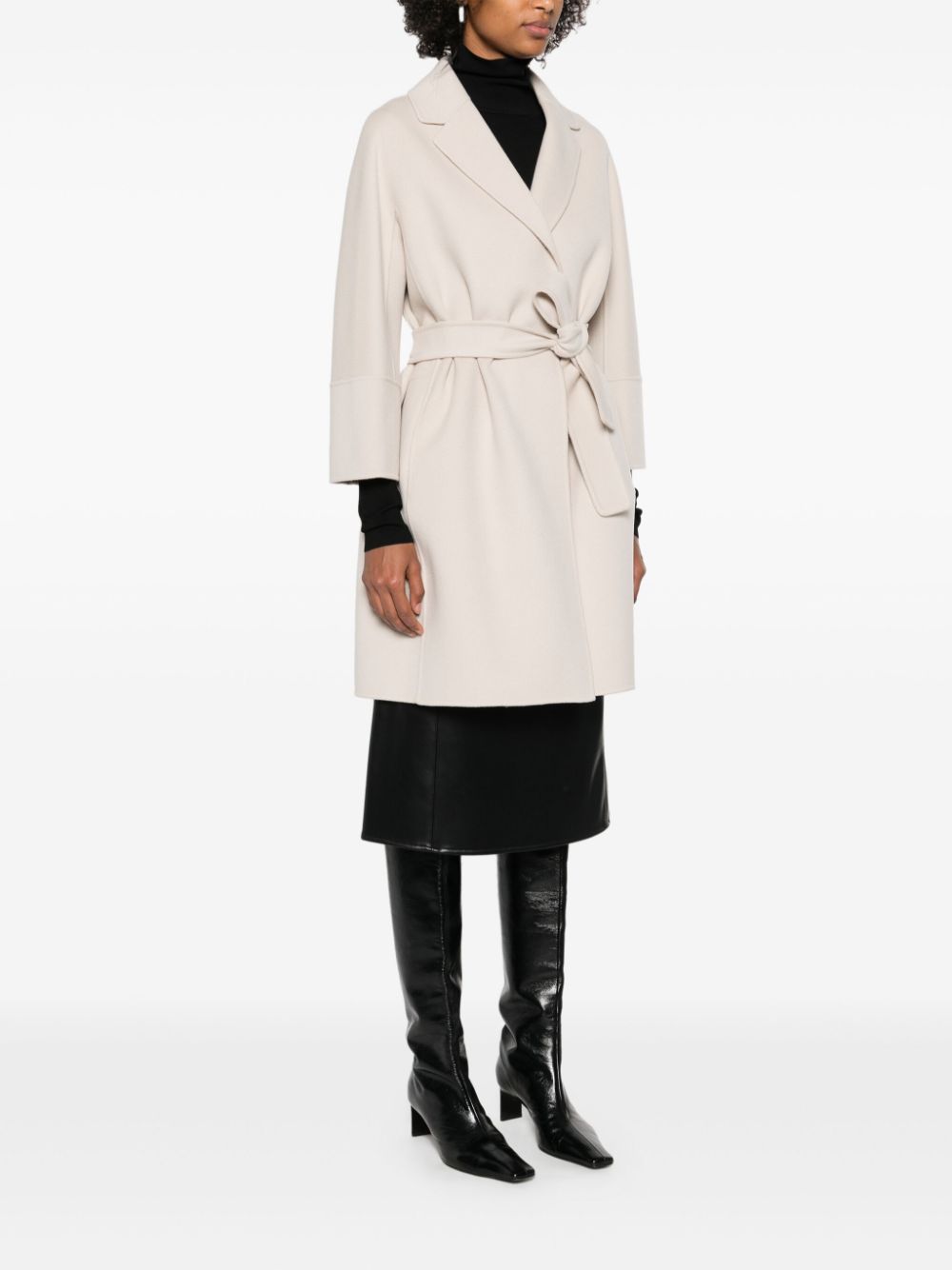 ss25---max mara s pre---19011101600055_4_p.jpg