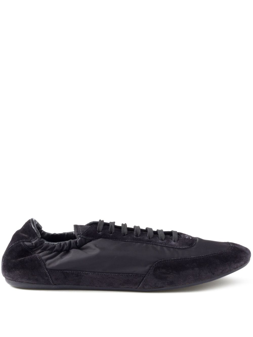 ss25---prada main---2eg479d7cf0002.JPEG
