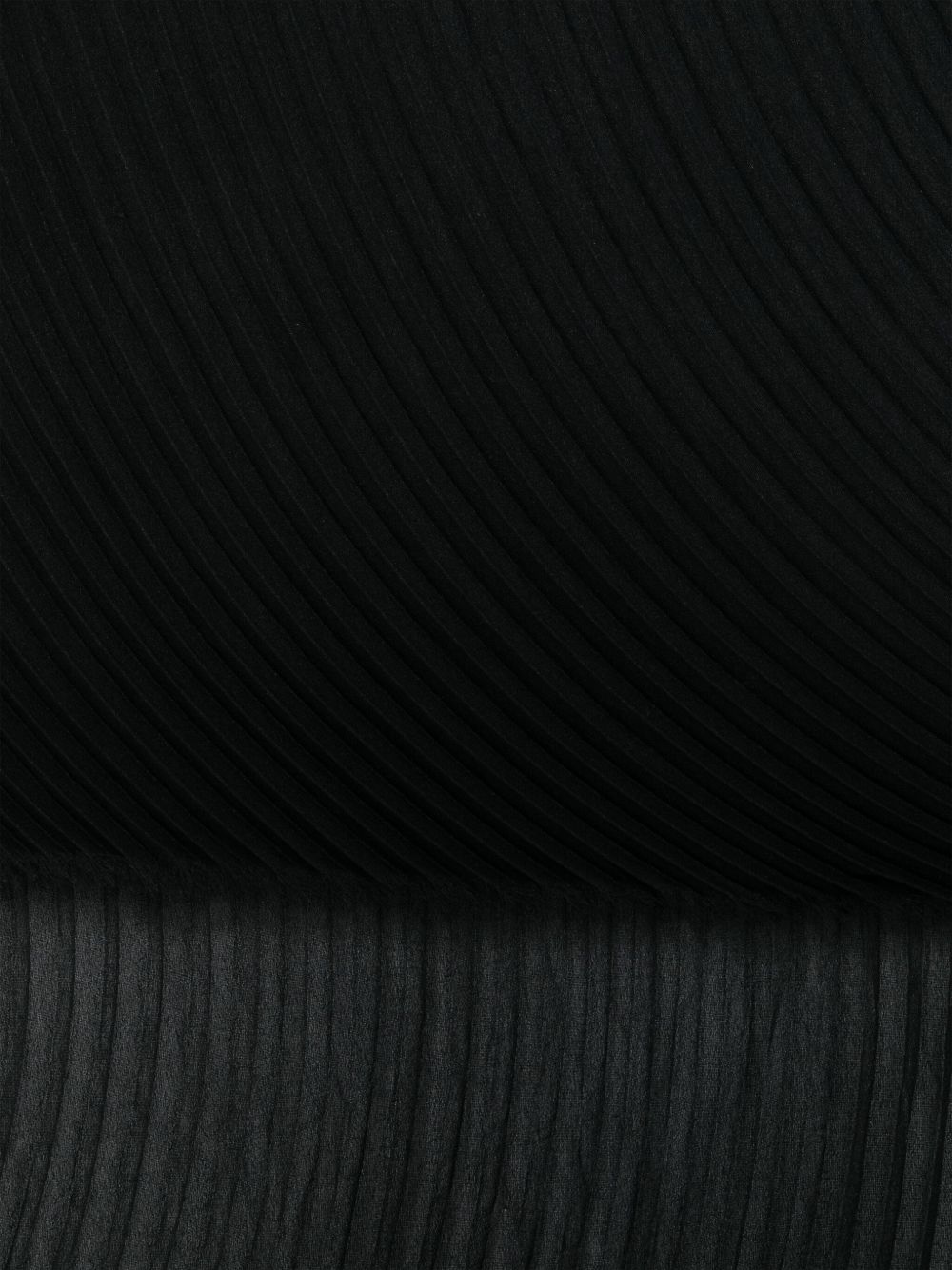 ss25---issey miyake---im56ad10115_1_p.jpg
