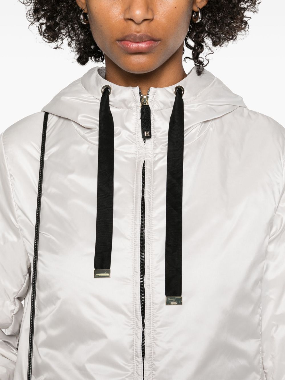 ss25---max mara the cube pre---19481024600015_2_p.jpg