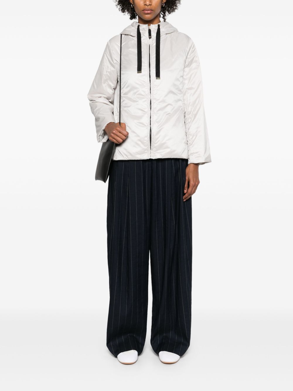 ss25---max mara the cube pre---19481024600015_3_p.jpg