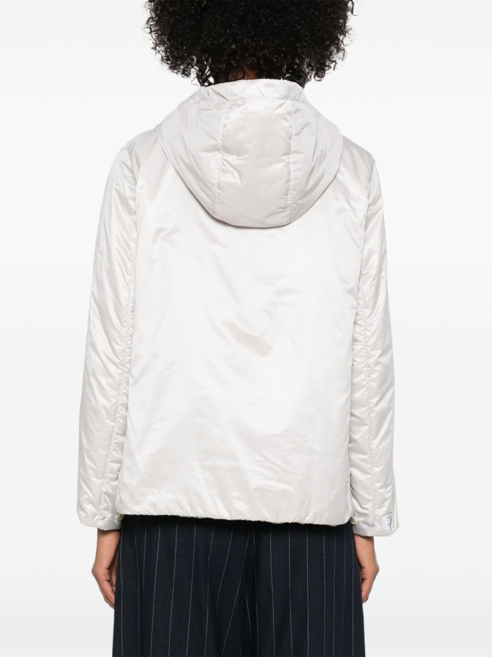 ss25---max mara the cube pre---19481024600015_4_p.jpg