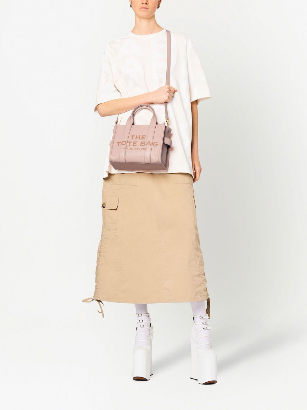 ss25---marc jacobs pre---h009l01sp21624_5_p.jpg