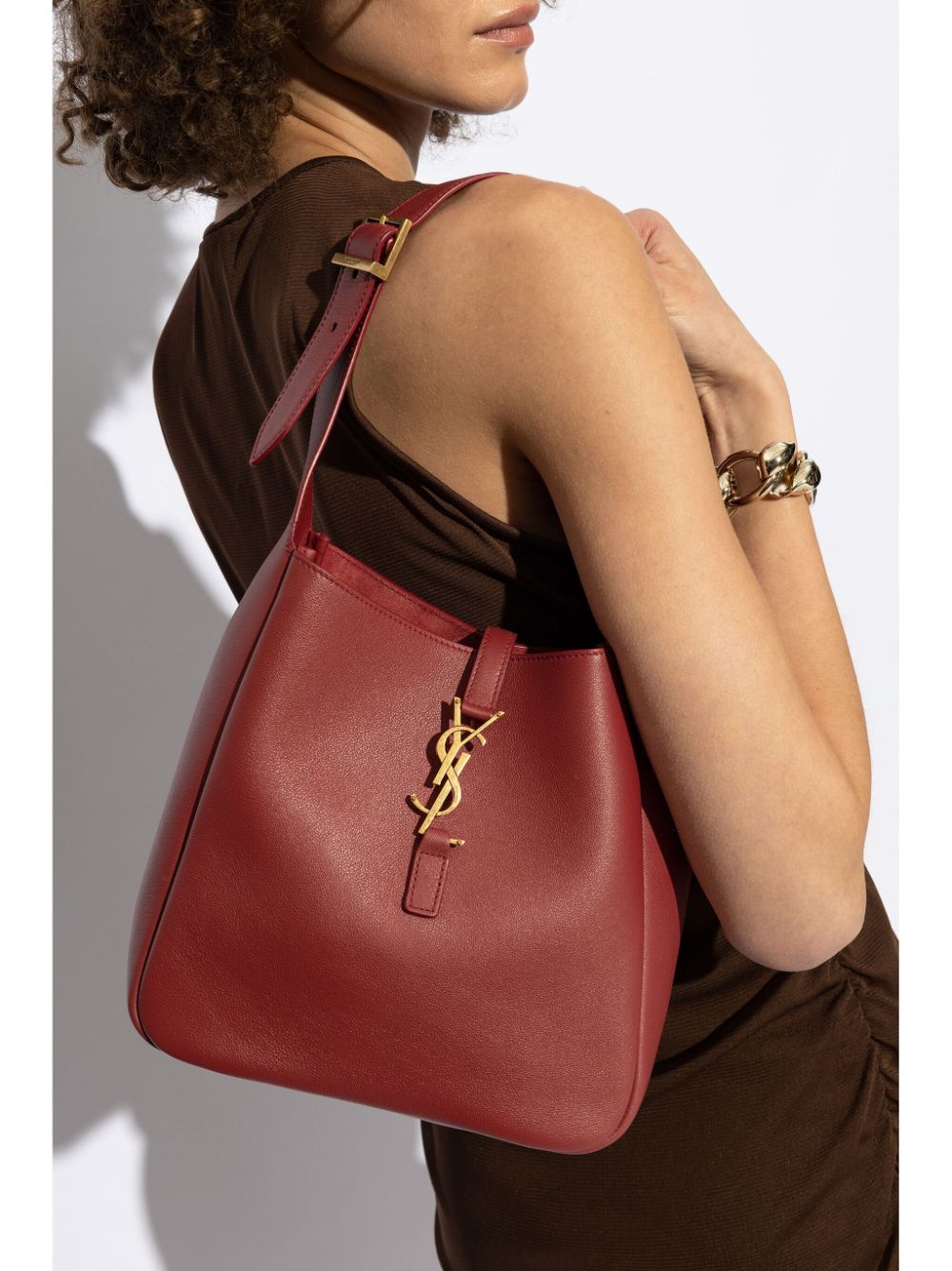 ss25---saint laurent pre---713938aaauq6937_2_p.JPEG