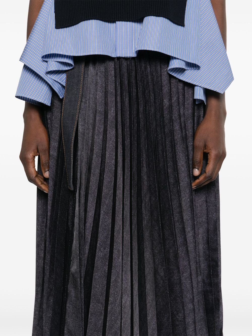 ss25---sacai pre---25-07718499_4_p.jpg
