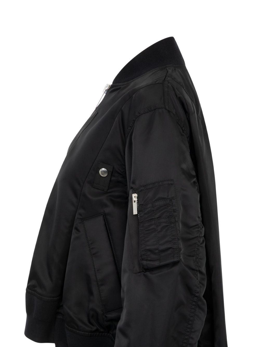 ss25---sacai pre---25-07673001_1_p.jpg