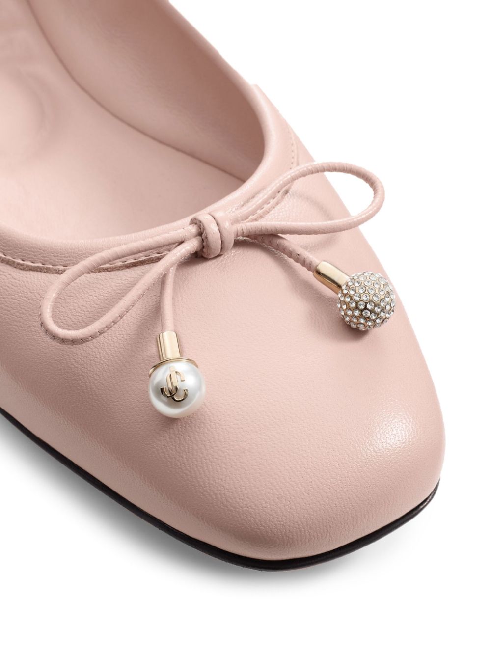 ss25---jimmy choo---elmeflatnapmacaron_1_p.jpg