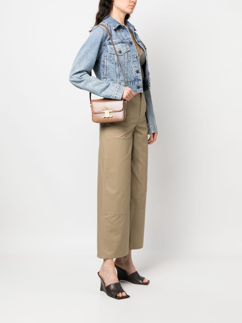 ss25---celine capsule---188423bf418bu_4_p.JPEG