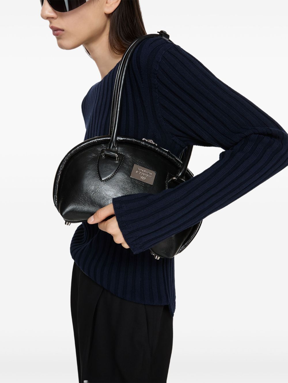 ss25---acne studios main---a10420900_6_p.jpg