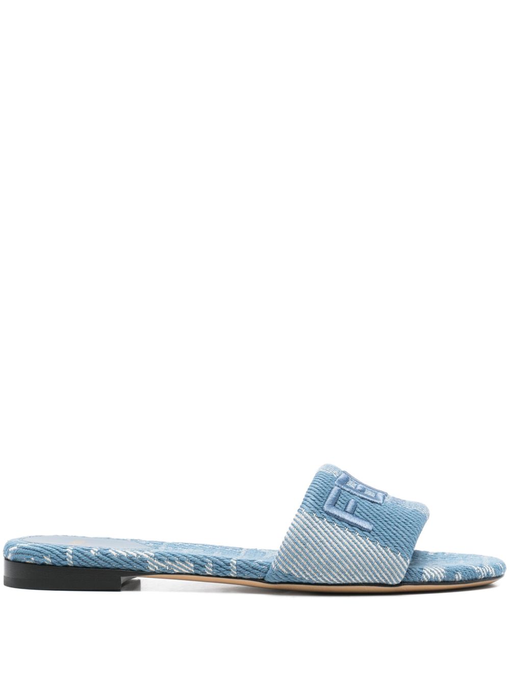 ss25---fendi pre---8r8092asb5f1std.JPEG