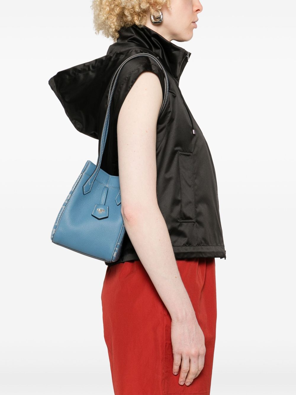 ss25---fendi pre---8bs083auq7f1skl_2_p.JPEG