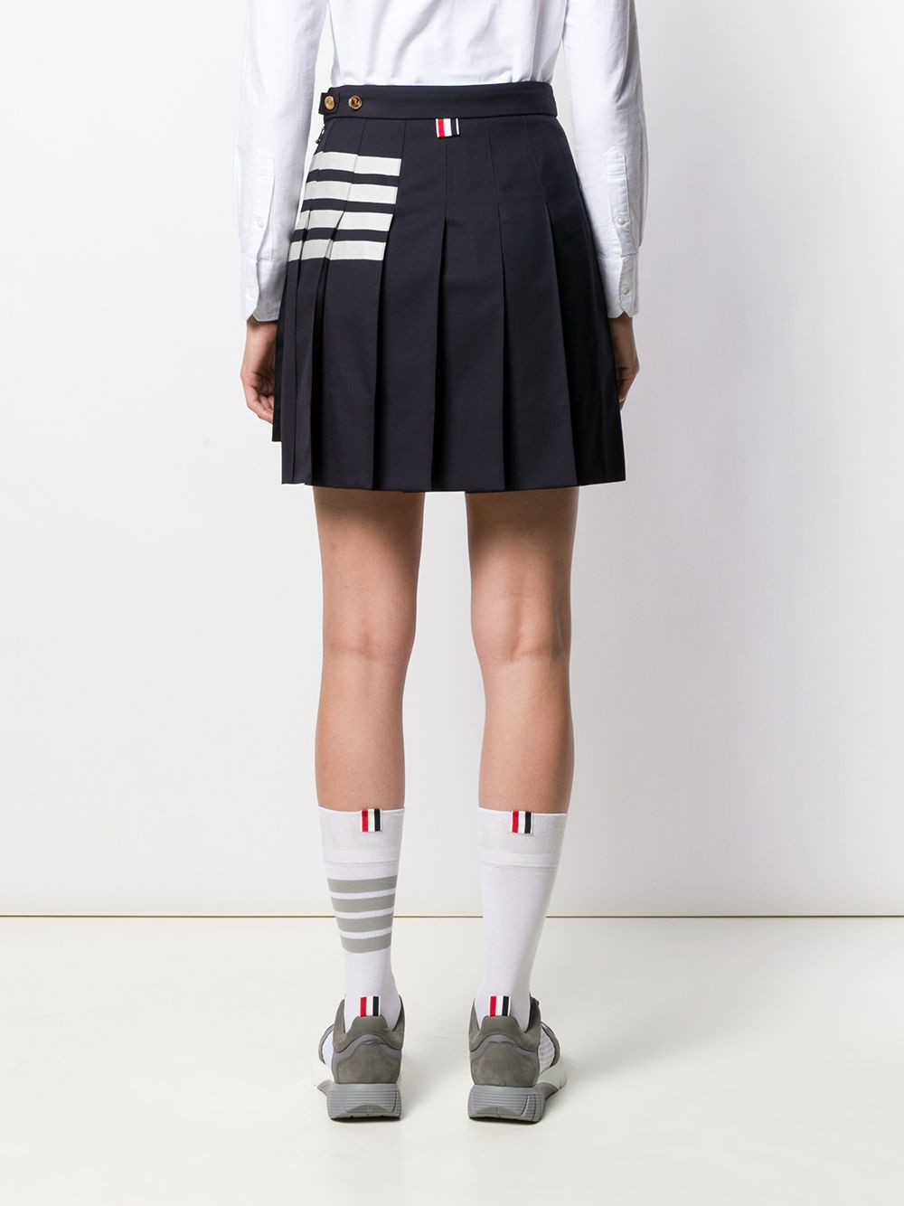ss25---thom browne pre---fgc402v06146415_3_p.JPEG