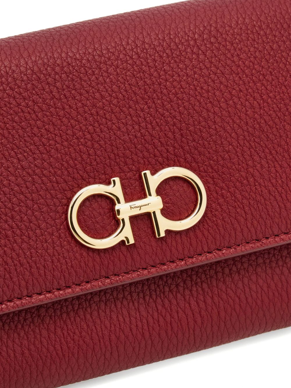 ss25---ferragamo pre---220636779146006_3_p.jpg