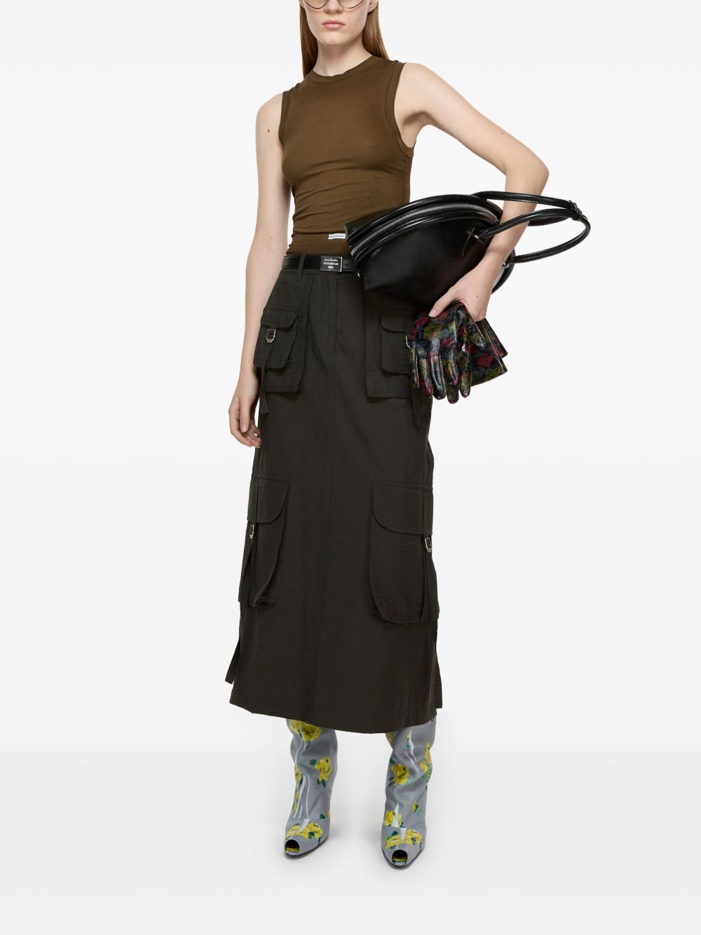 ss25---acne studios main---af0467aa3_2_p.jpg