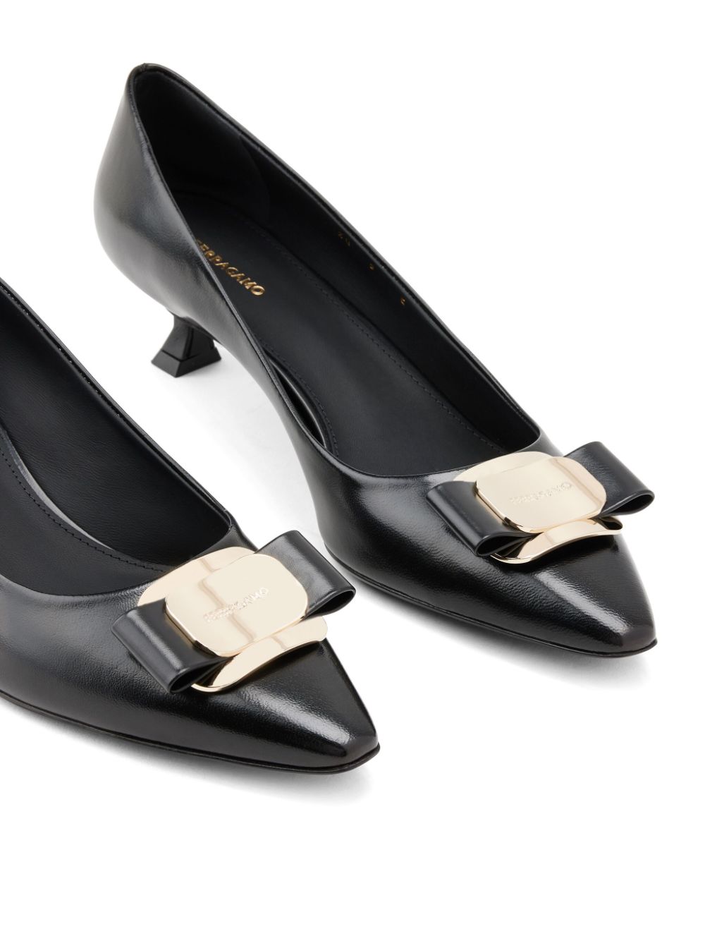 ss25---ferragamo pre---01h450768707001_2_p.jpg