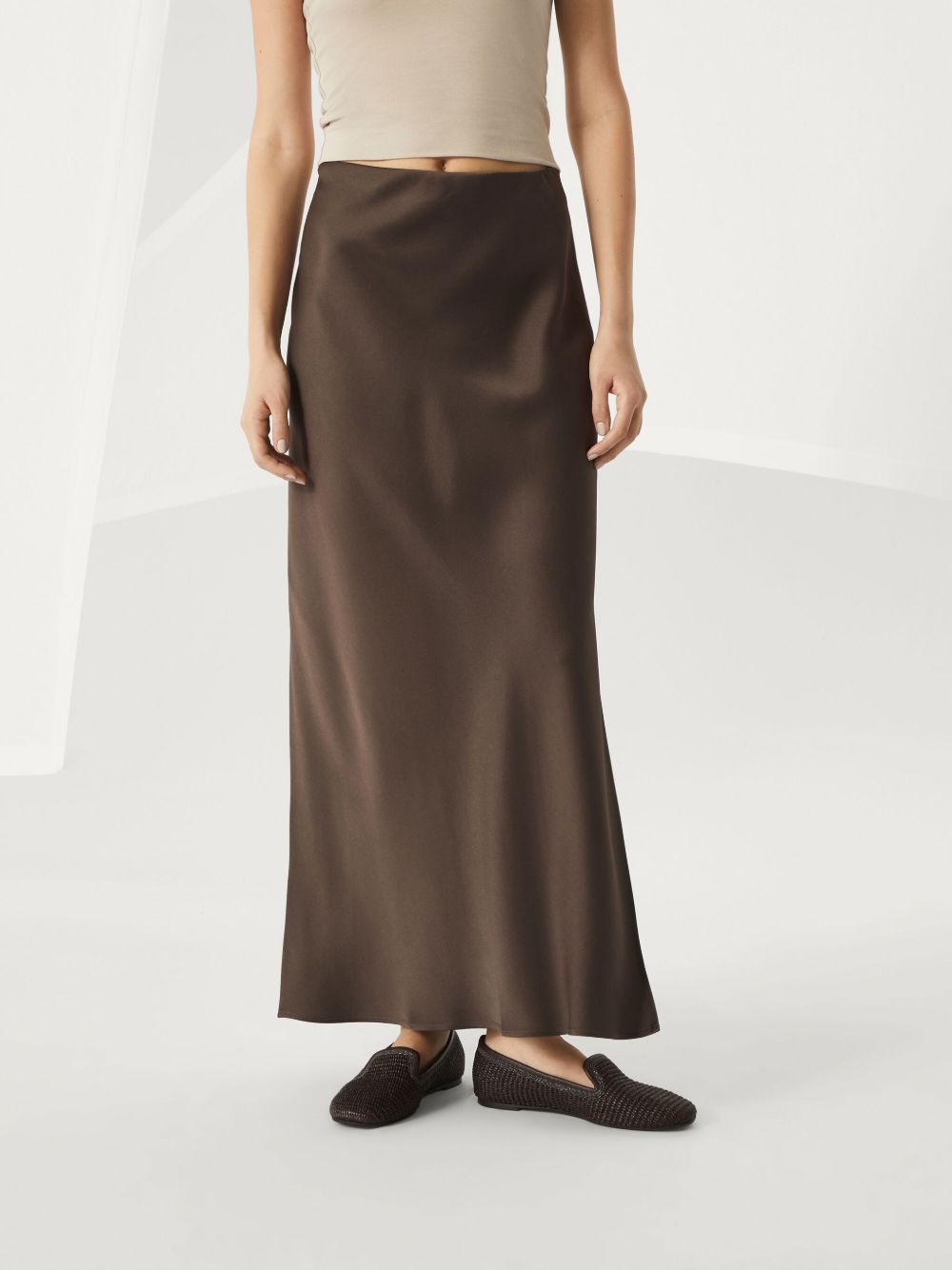 ss25---brunello cucinelli capsule---m0h38g3396c2925_4_p.JPEG