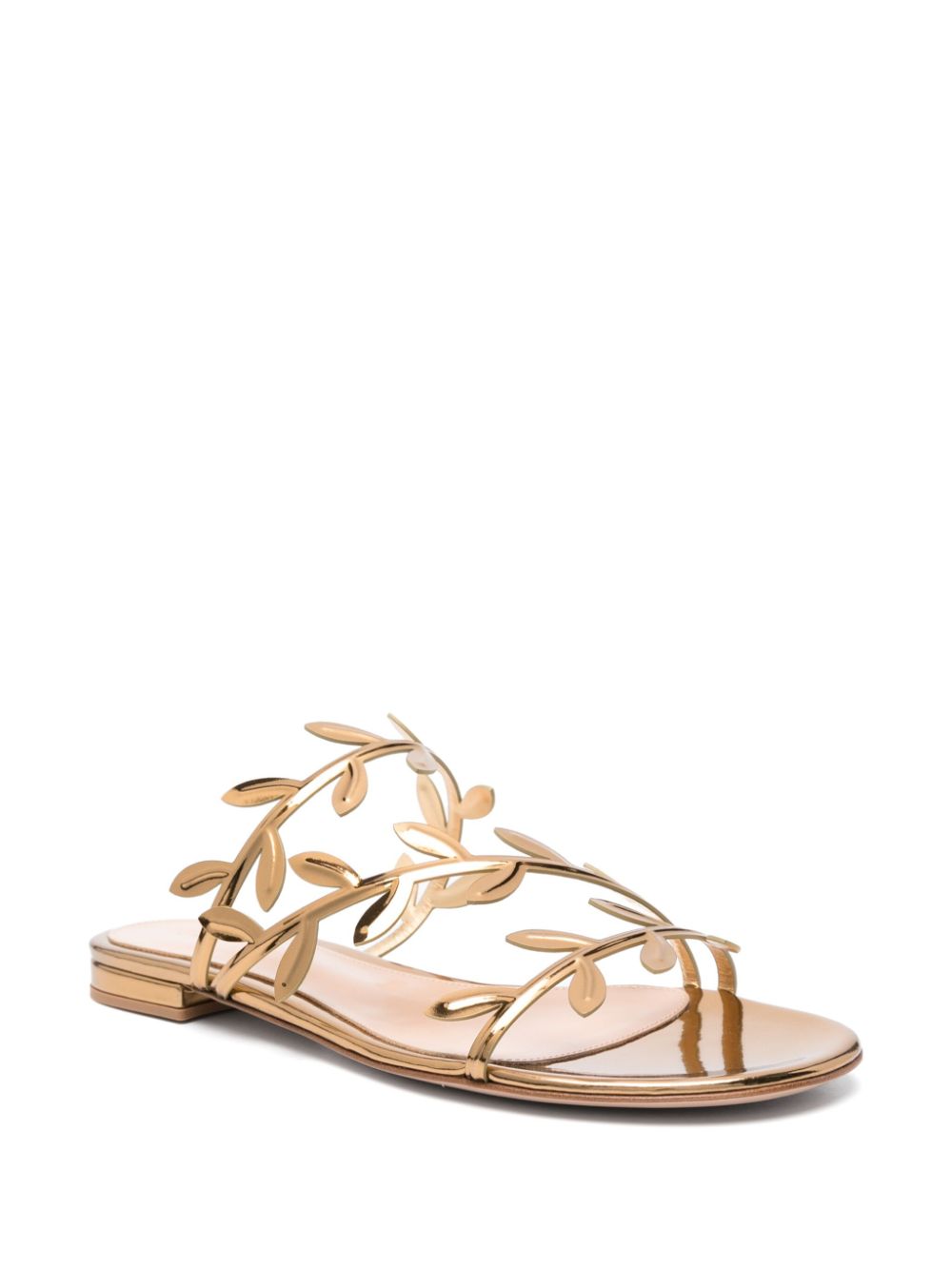 ss25---gianvito rossi pre---g1568005ricmetmeko_1_p.jpg
