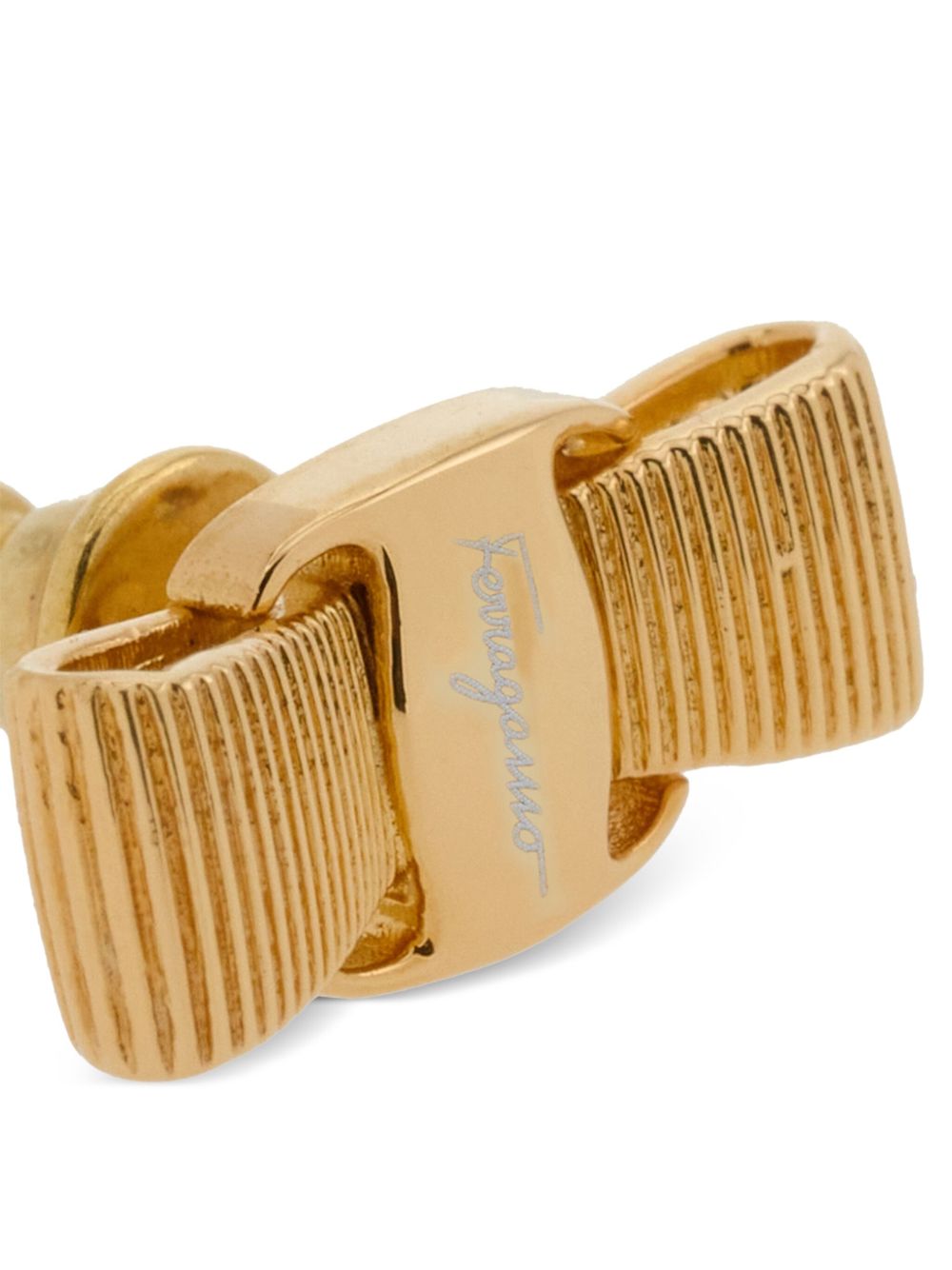 ss25---ferragamo pre---760546998984001_1_p.jpg