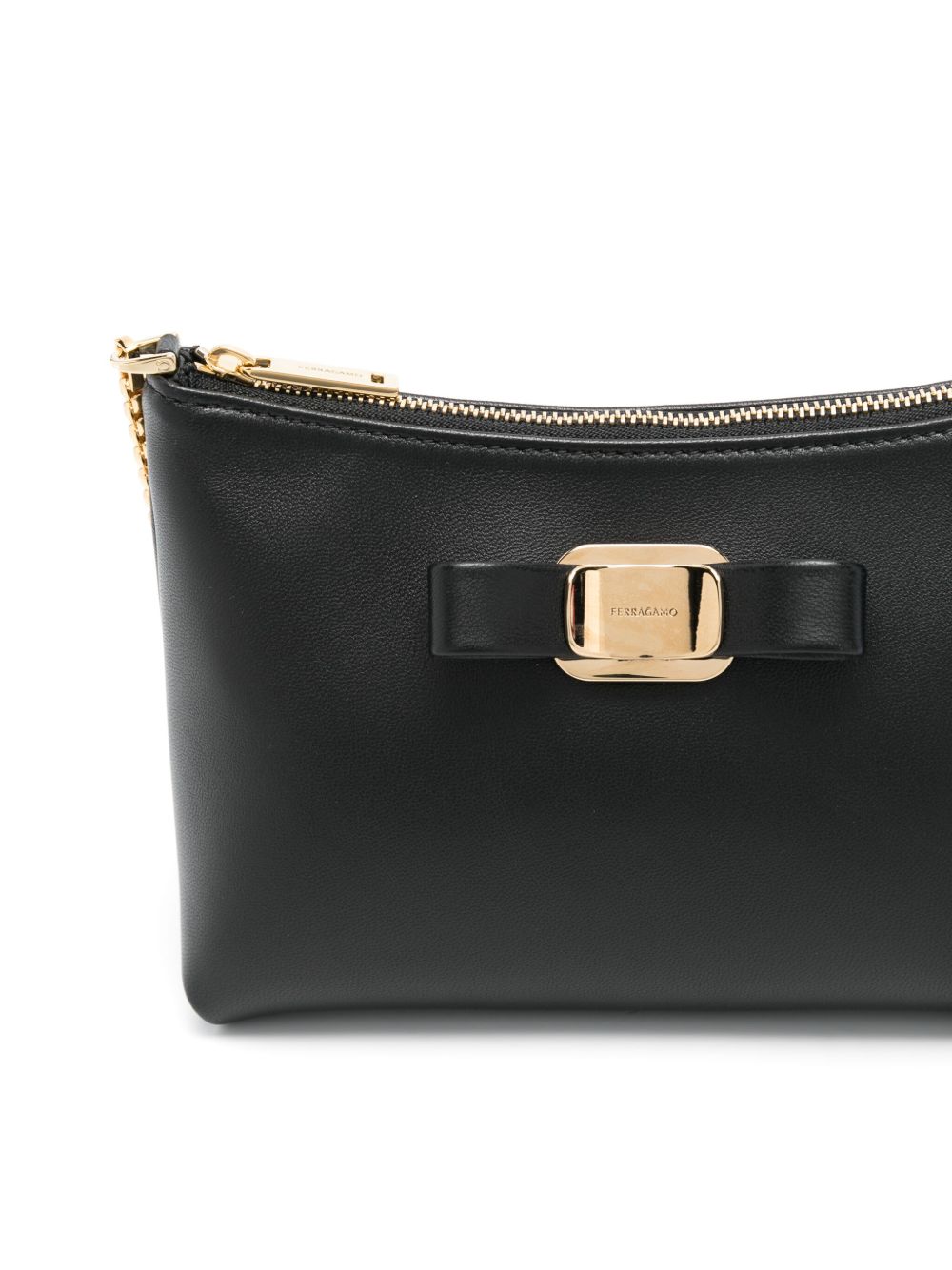 ss25---ferragamo pre---220819780217002_1_p.jpg