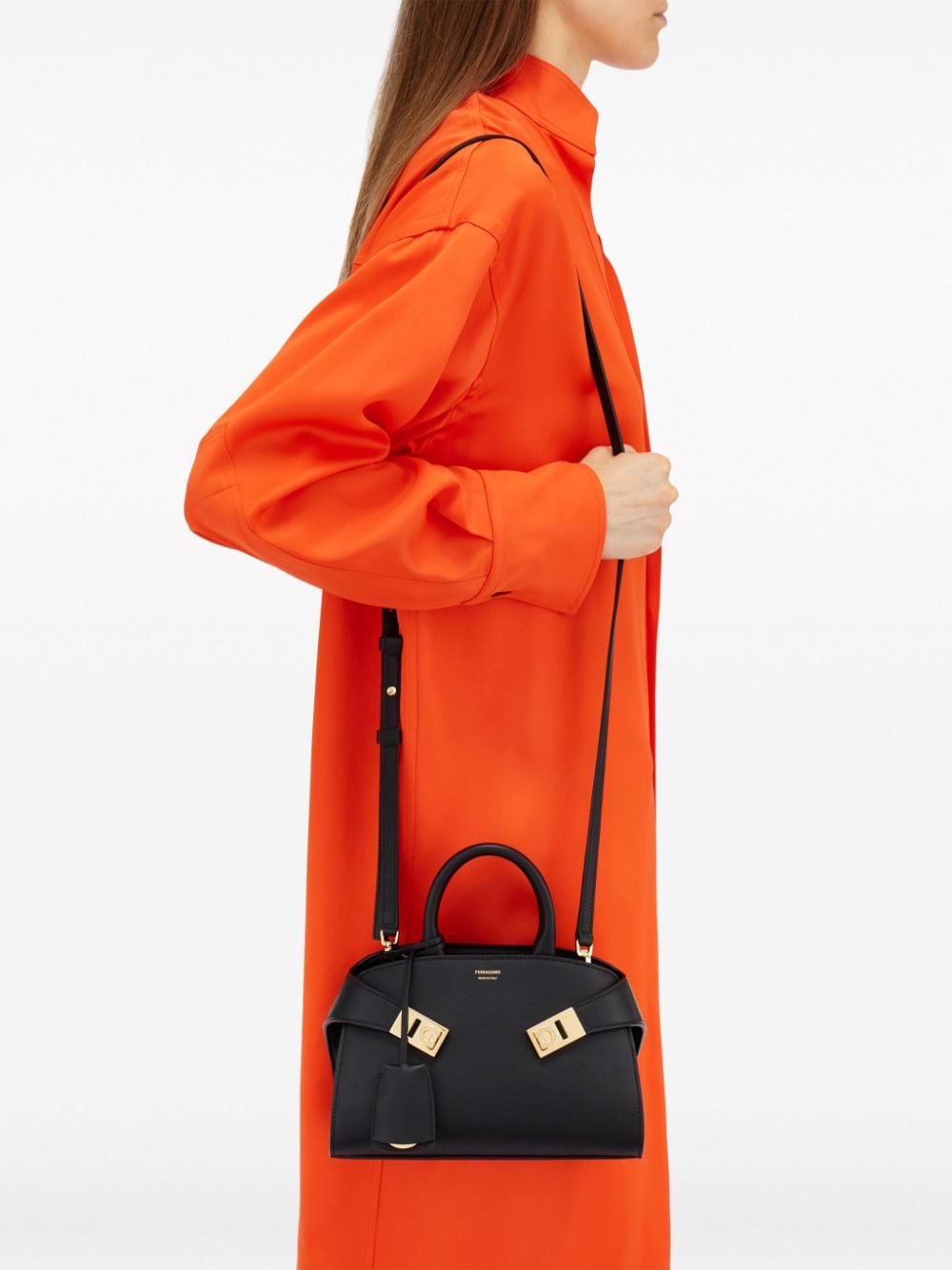ss25---ferragamo pre---215975768853009_5_p.jpg