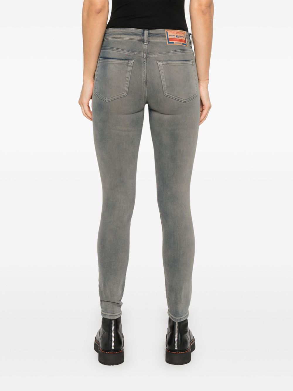 ss25---diesel pre---a1658709k6301_4_p.jpg
