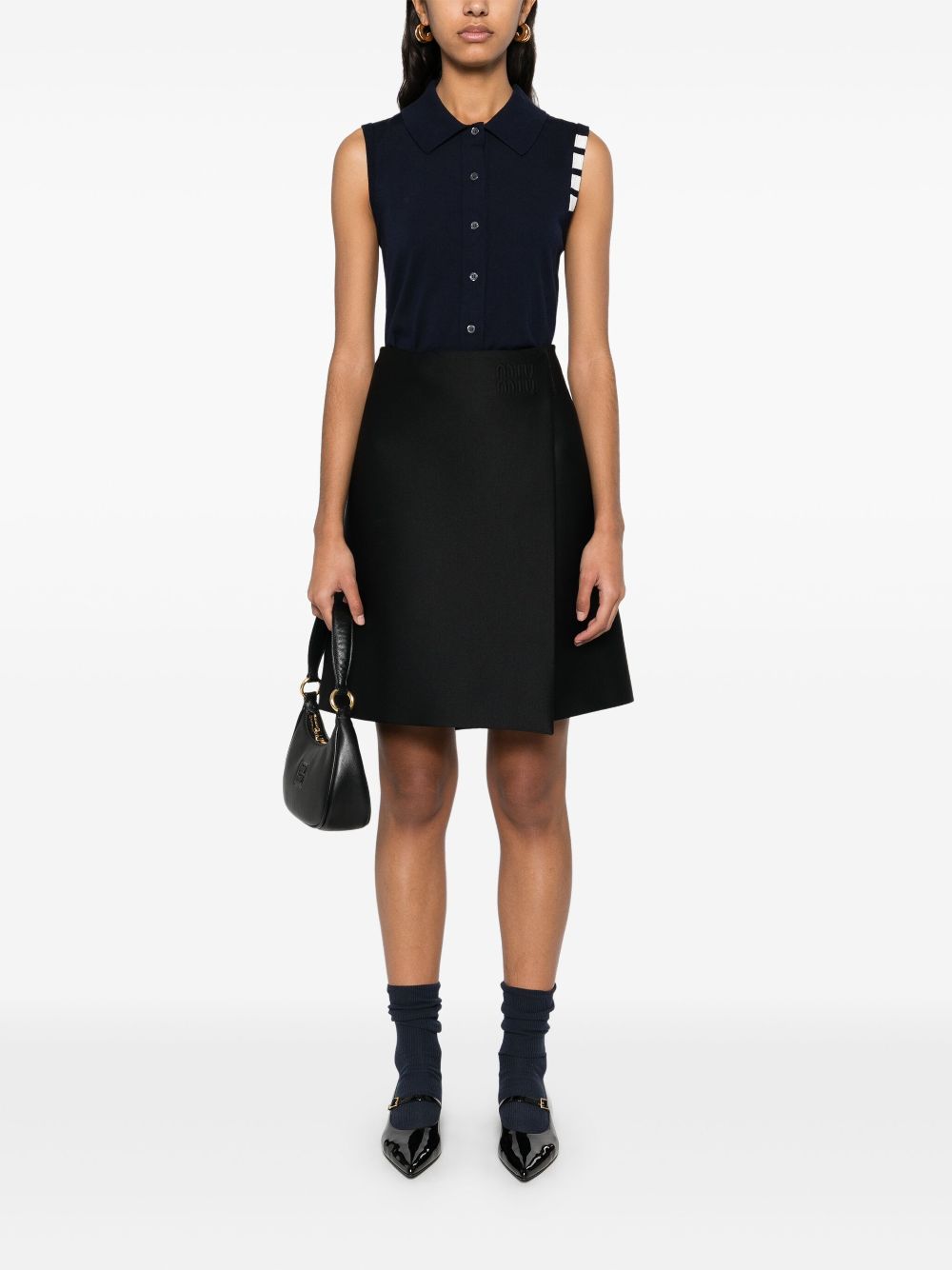 ss25---thom browne main---fkl002ay3036415_3_p.jpg