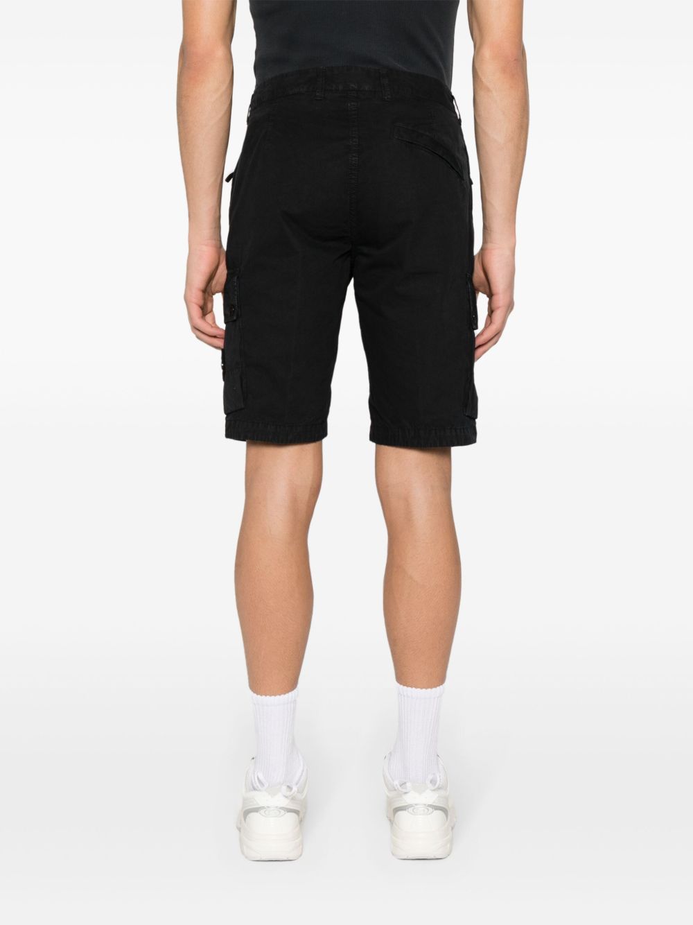ss25---stone island---k1s15l100011s00wav0120_2_p.jpg